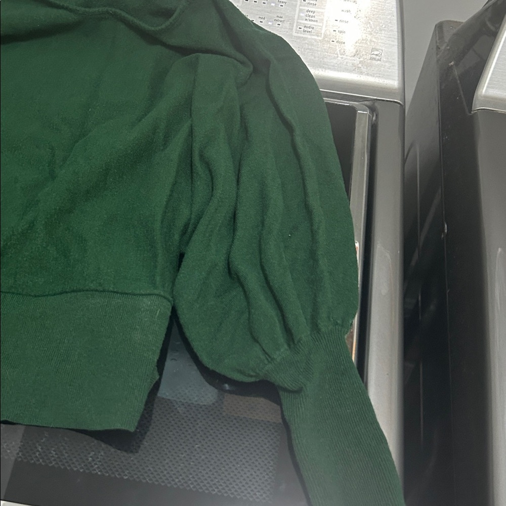 Women’s extra small xs green sweater top - Picture 2 of 5